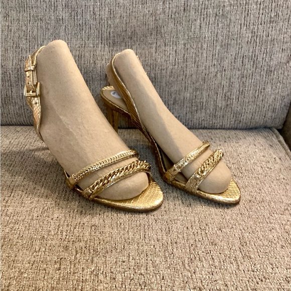 Michael Kors Gold Heels-size 6 - Picture 13 of 13